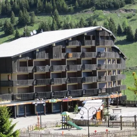 6 Couchages Au Pied Des Pistes Avec Balcon - En Oisans - Fr-1-297-108 Apartment