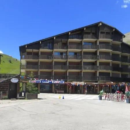 6 Couchages Au Pied Des Pistes Avec Balcon - En Oisans - Fr-1-297-108 *